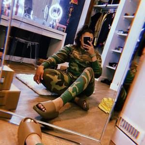 Meet your Posher, Tasha